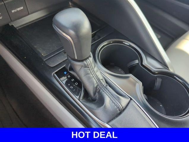 2018 Toyota Camry Vehicle Photo in Merrillville, IN 46410