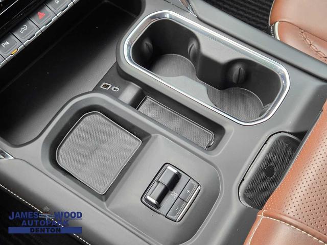 2024 GMC Sierra 2500 HD Vehicle Photo in DENTON, TX 76210-9321