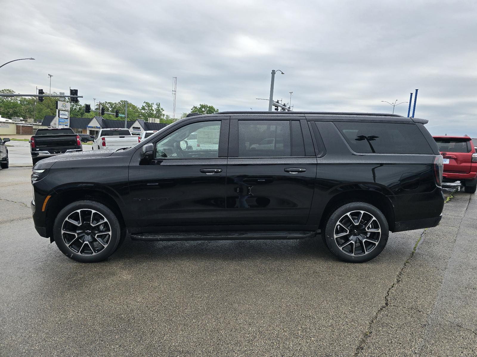 2025 Chevrolet Suburban Vehicle Photo in Rolla, MO 65401