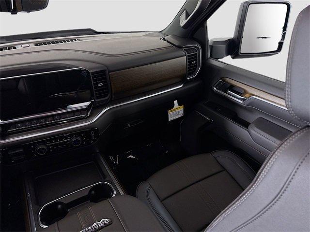 2025 Chevrolet Silverado 2500 HD Vehicle Photo in PUYALLUP, WA 98371-4149