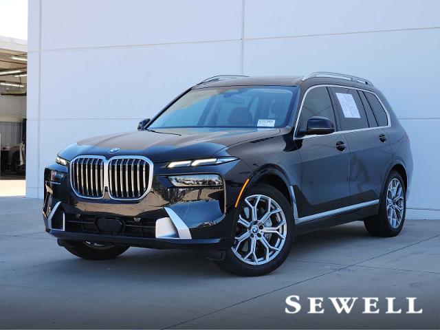 2025 BMW X7 xDrive40i Vehicle Photo in PLANO, TX 75024