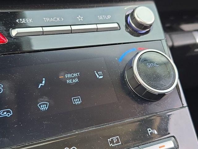 2024 Hyundai SANTA FE Vehicle Photo in Pleasant Hills, PA 15236