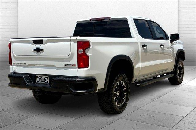 2025 Chevrolet Silverado 1500 Vehicle Photo in TOPEKA, KS 66609-0000