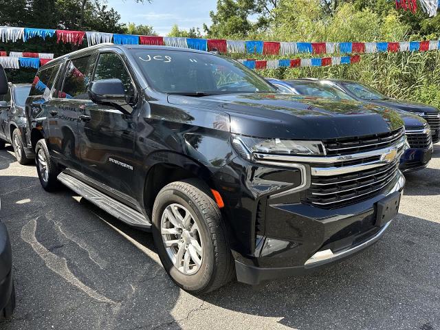 2023 Chevrolet Suburban Vehicle Photo in Roslyn, NY 11576