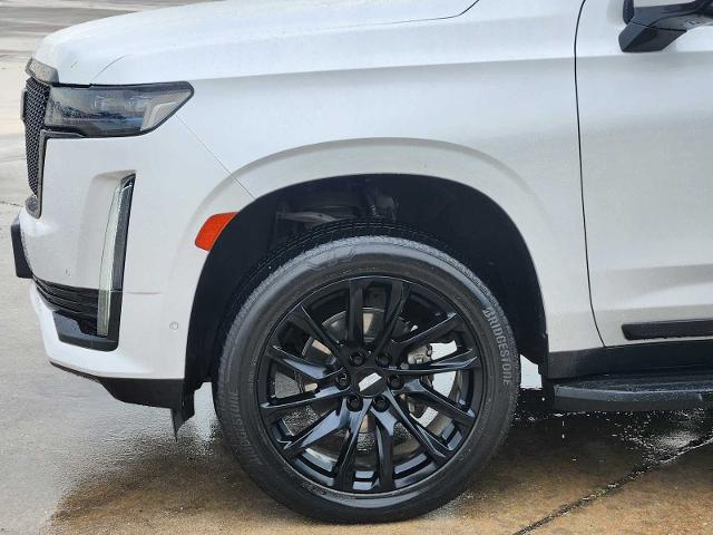 2021 Cadillac Escalade ESV Vehicle Photo in DENTON, TX 76210-9321