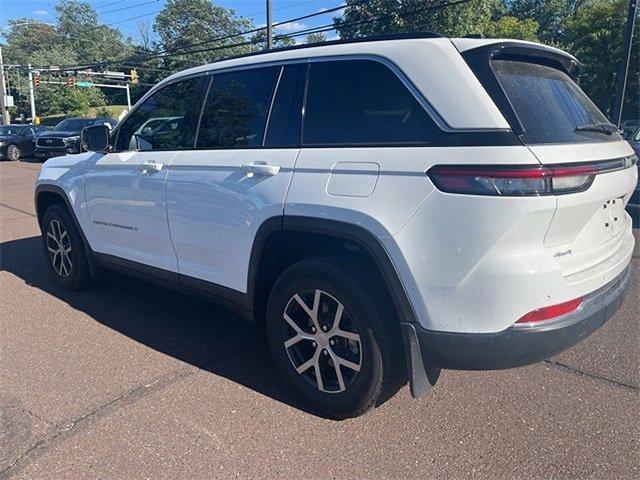 2024 Jeep Grand Cherokee Vehicle Photo in Willow Grove, PA 19090