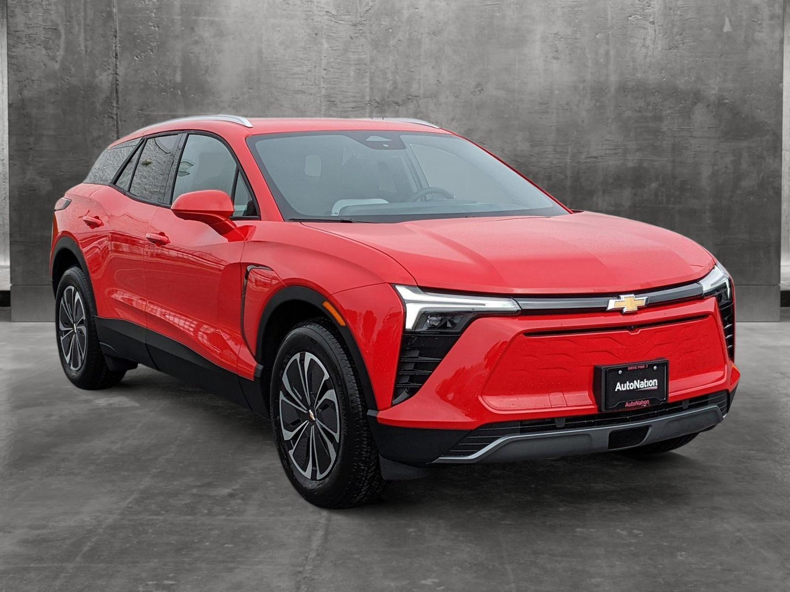 2024 Chevrolet Blazer EV Vehicle Photo in VALENCIA, CA 91355-1705