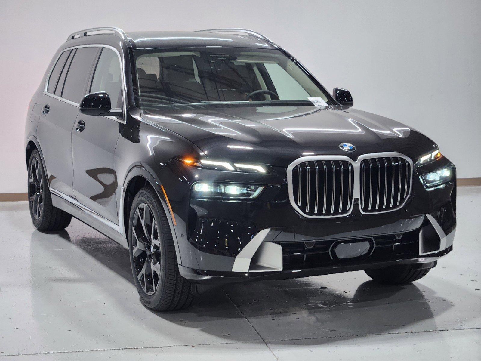 2025 BMW X7 xDrive40i Vehicle Photo in GRAPEVINE, TX 76051