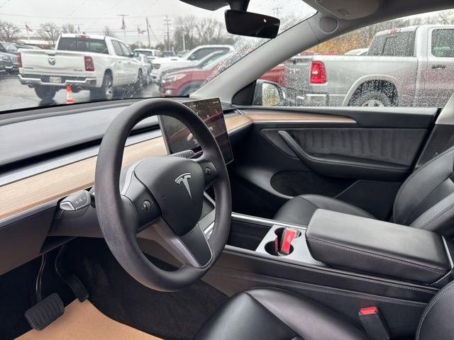 2023 Tesla Model Y Vehicle Photo in MEDINA, OH 44256-9631