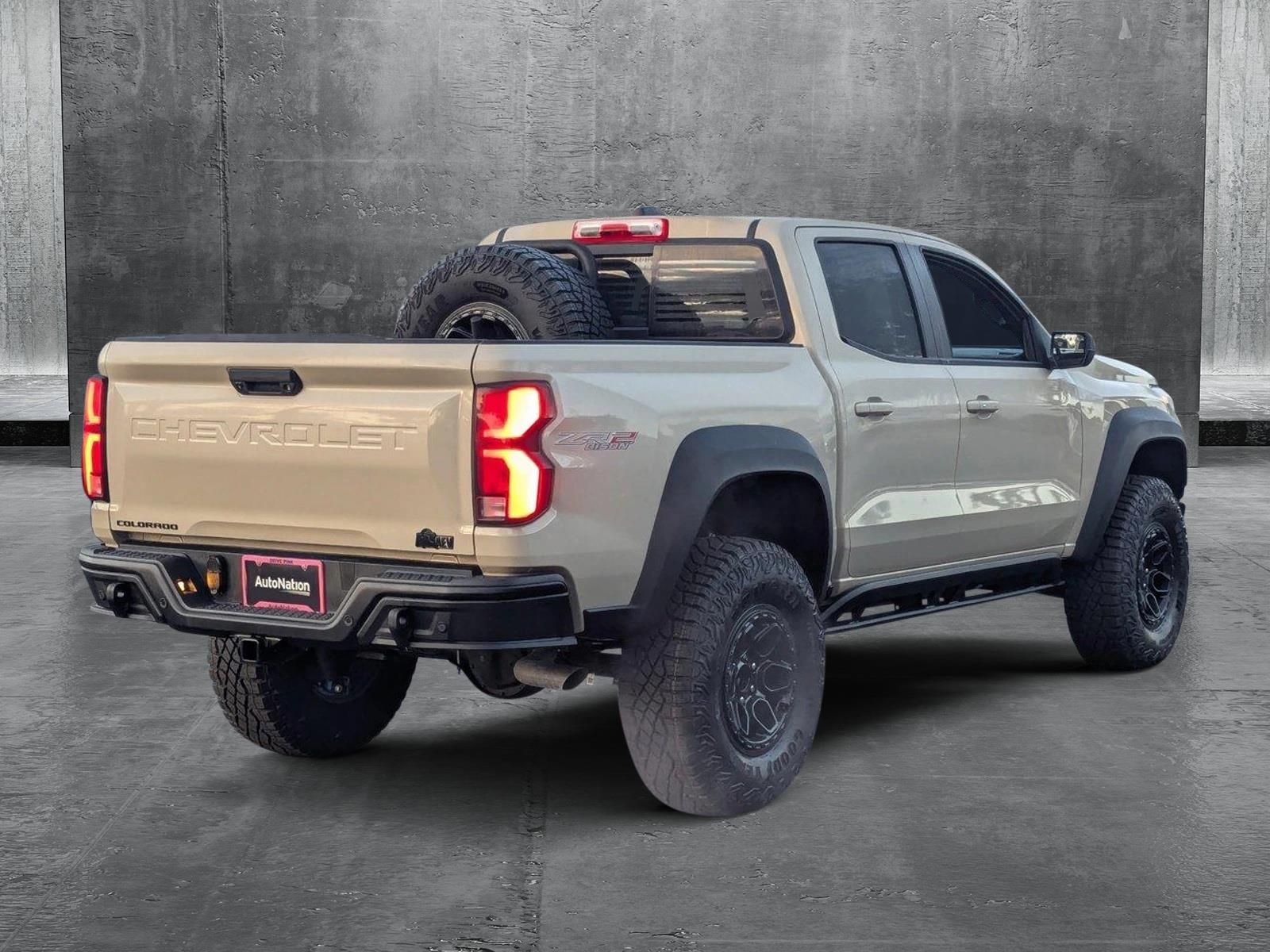 2024 Chevrolet Colorado Vehicle Photo in GREENACRES, FL 33463-3207