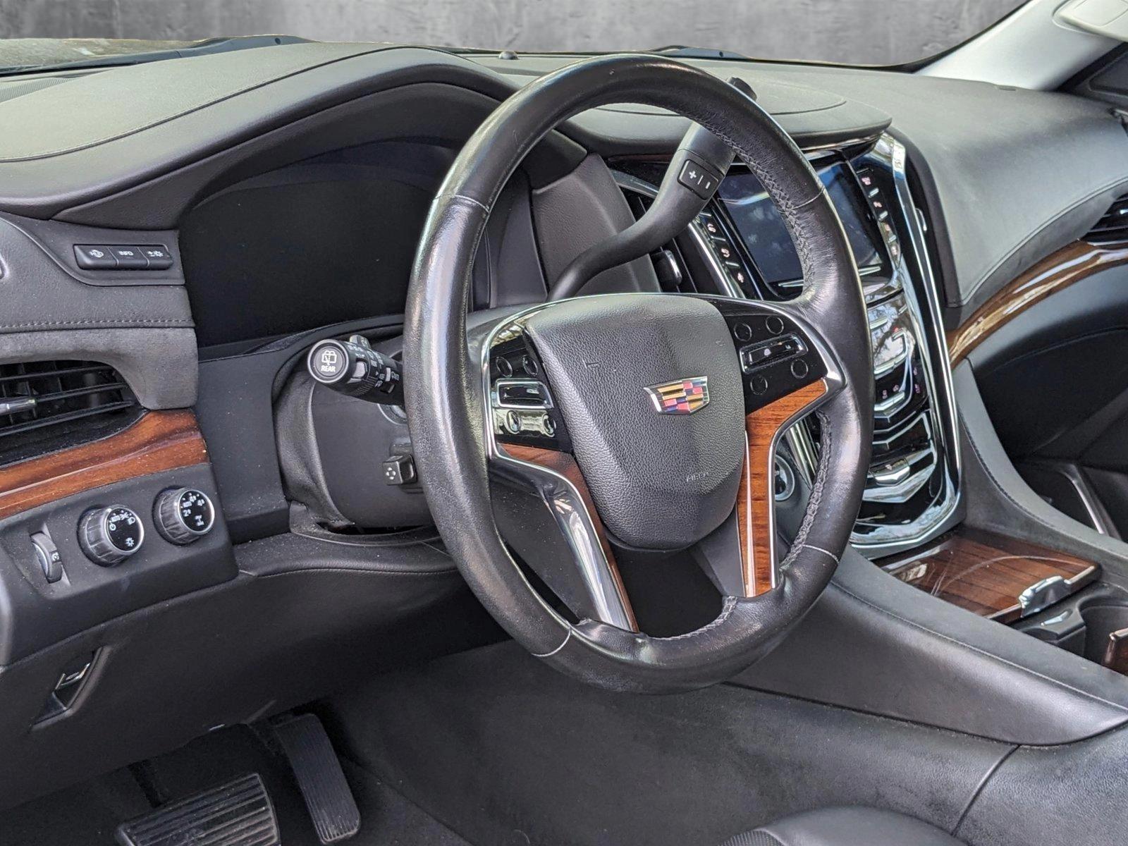 2015 Cadillac Escalade Vehicle Photo in Tampa, FL 33614