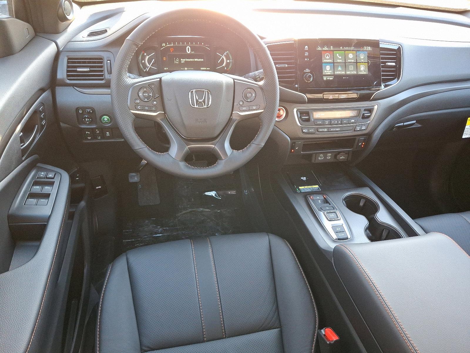 2025 Honda Passport Vehicle Photo in Harrisburg, PA 17111