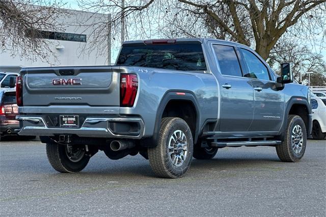 2025 GMC Sierra 2500 HD Vehicle Photo in ELK GROVE, CA 95757-8703