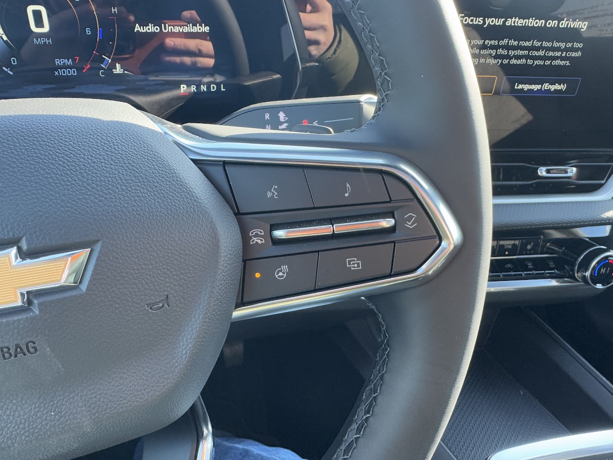 2025 Chevrolet Equinox Vehicle Photo in BOONVILLE, IN 47601-9633