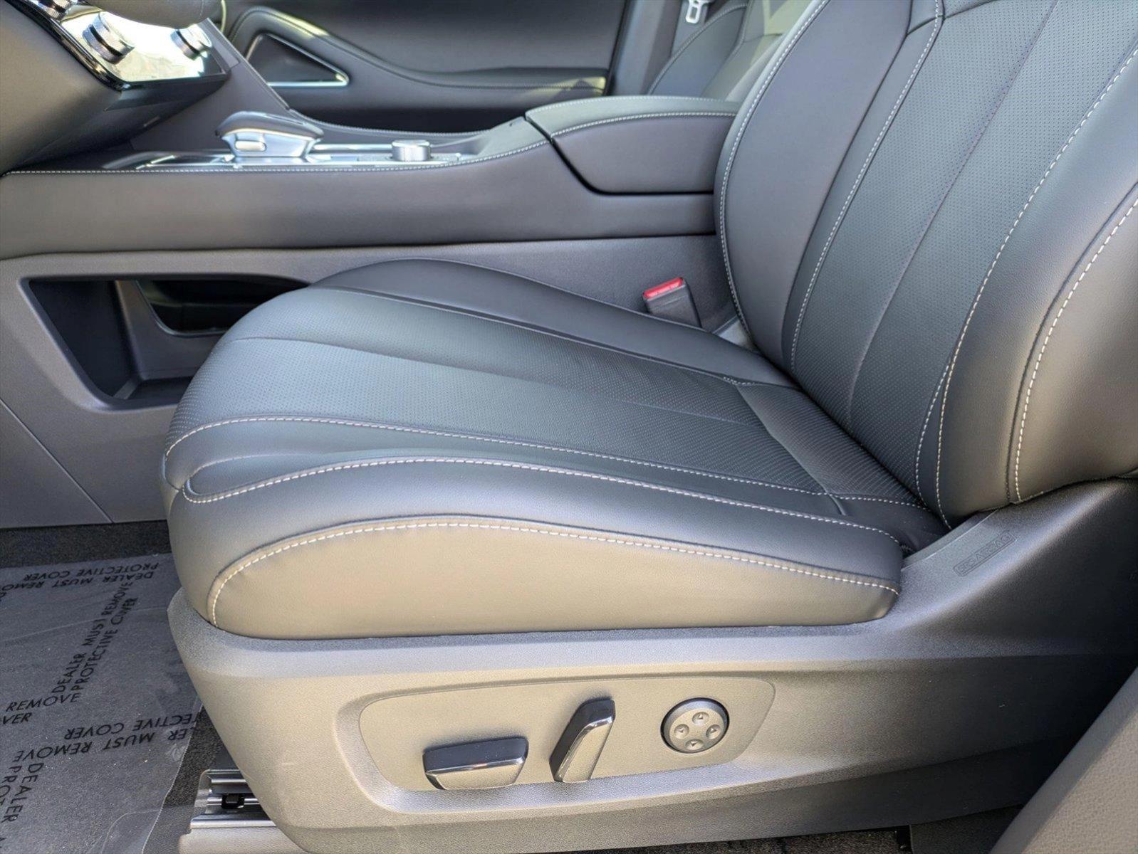 2025 INFINITI QX60 Vehicle Photo in Tustin, CA 92782
