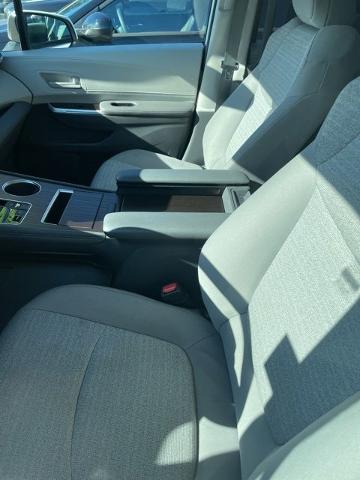 2022 Toyota Sienna Vehicle Photo in PUYALLUP, WA 98371-4149