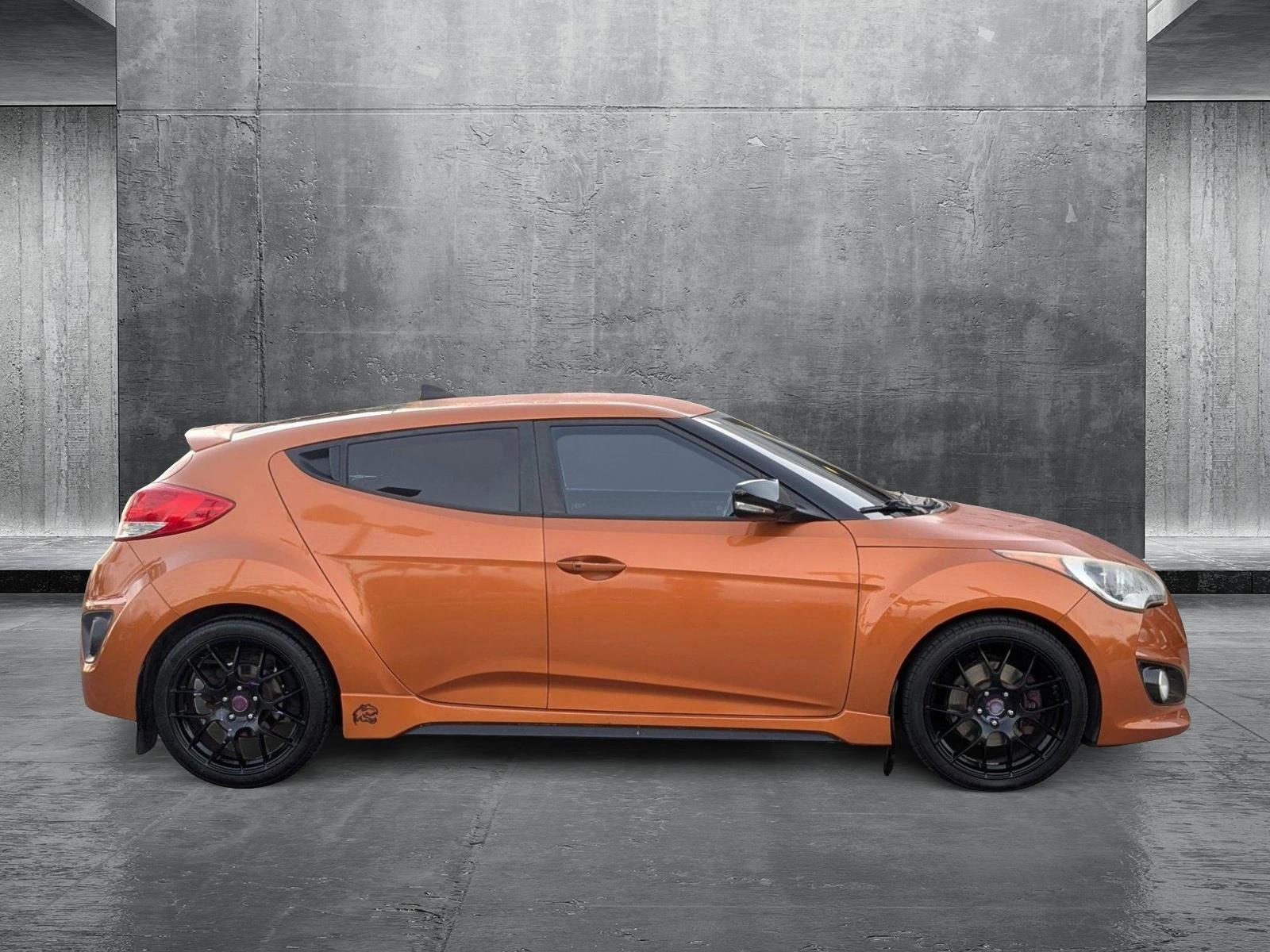 2016 Hyundai Veloster Vehicle Photo in PEMBROKE PINES, FL 33024-6534