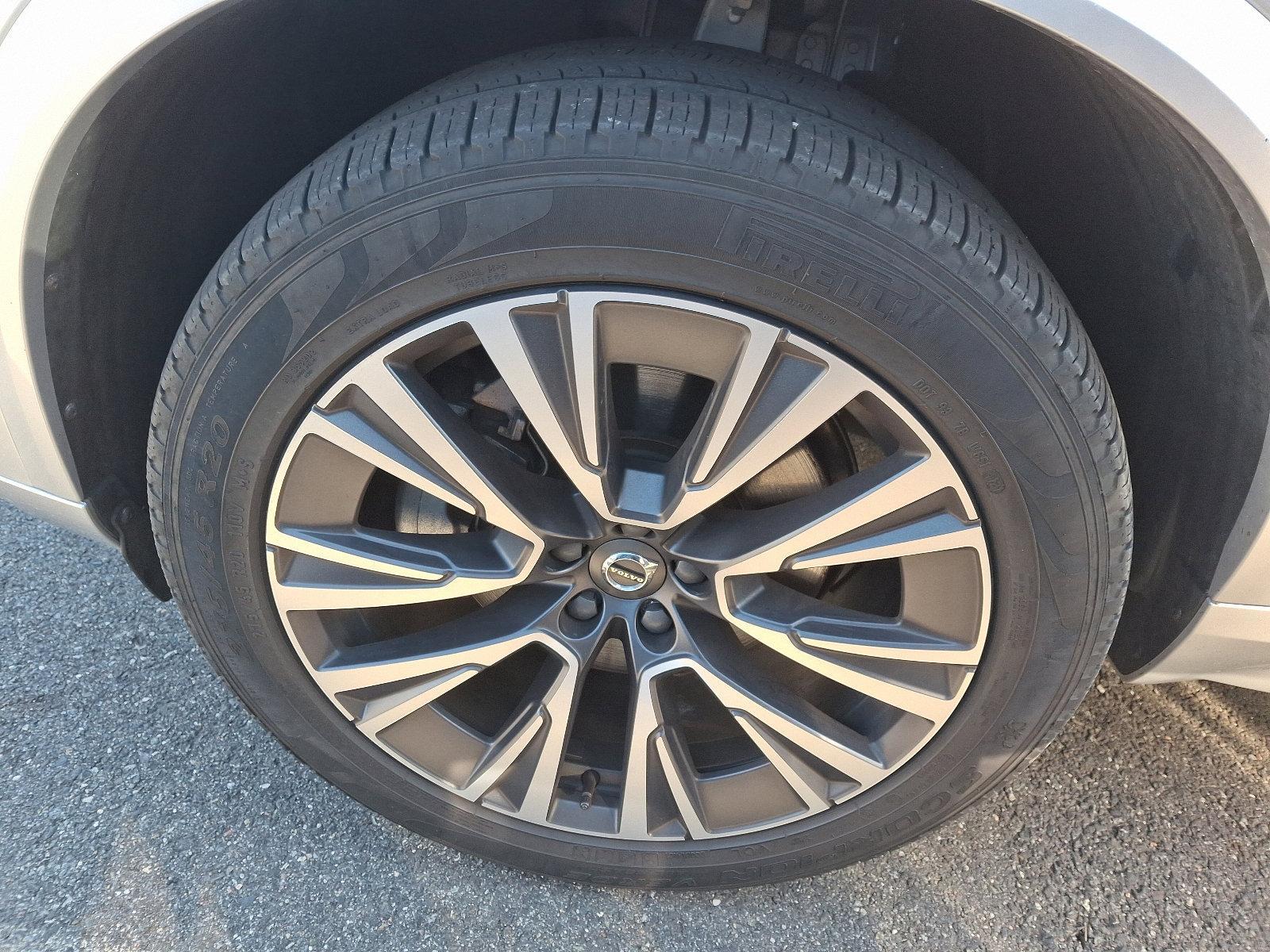 2022 Volvo XC90 Vehicle Photo in Trevose, PA 19053