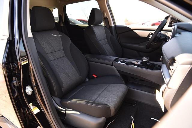 2025 Nissan Rogue Vehicle Photo in Ballwin, MO 63011