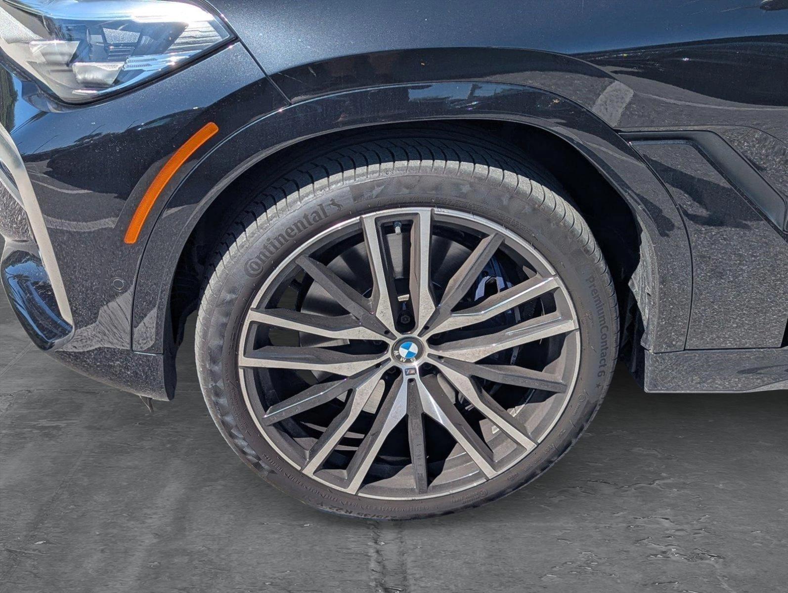 2022 BMW X6 M50i Vehicle Photo in Delray Beach, FL 33444