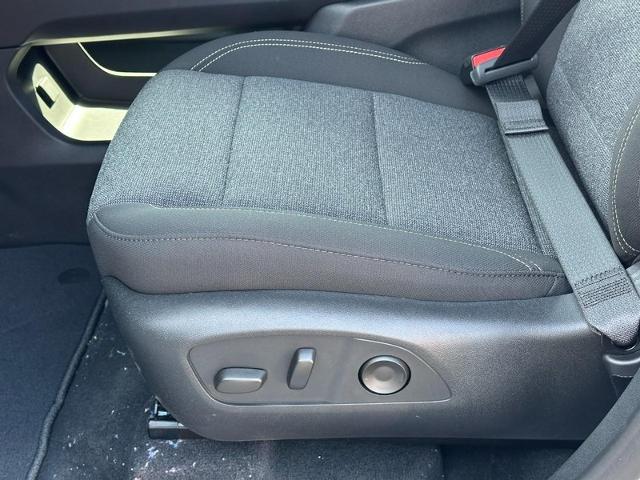 2025 GMC Acadia Vehicle Photo in COLUMBIA, MO 65203-3903
