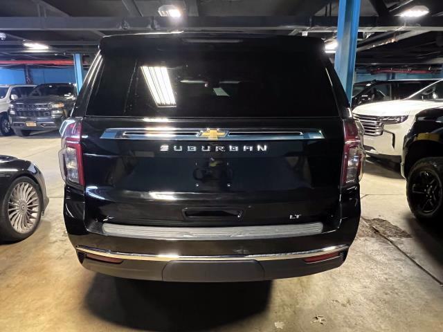 2023 Chevrolet Suburban Vehicle Photo in Roslyn, NY 11576