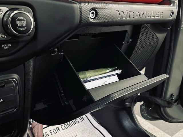 2021 Jeep Wrangler Vehicle Photo in MEDINA, OH 44256-9631