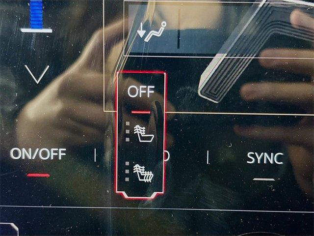 2025 GMC Yukon XL Vehicle Photo in PUYALLUP, WA 98371-4149