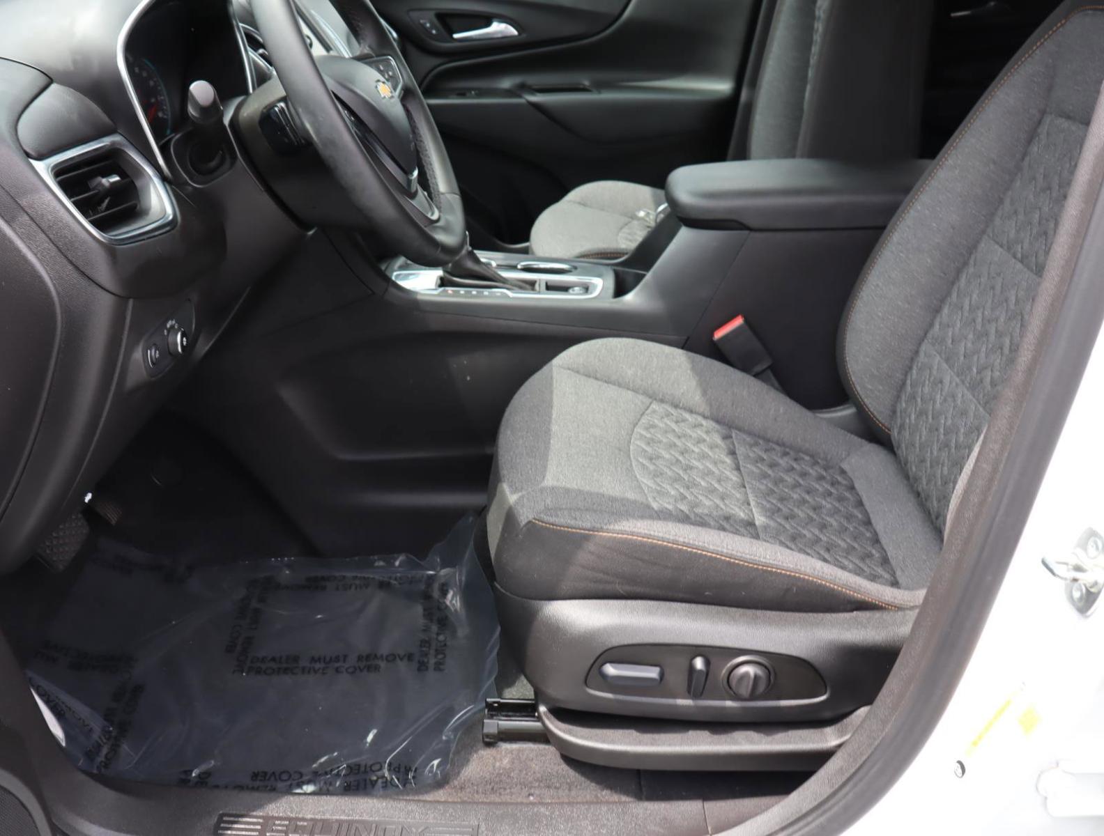 2024 Chevrolet Equinox Vehicle Photo in LOS ANGELES, CA 90007-3794