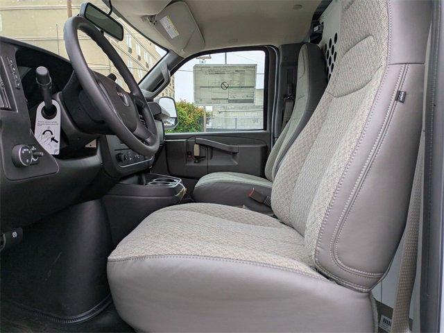 2025 GMC Savana Cargo 2500 Vehicle Photo in PASADENA, CA 91107-3803