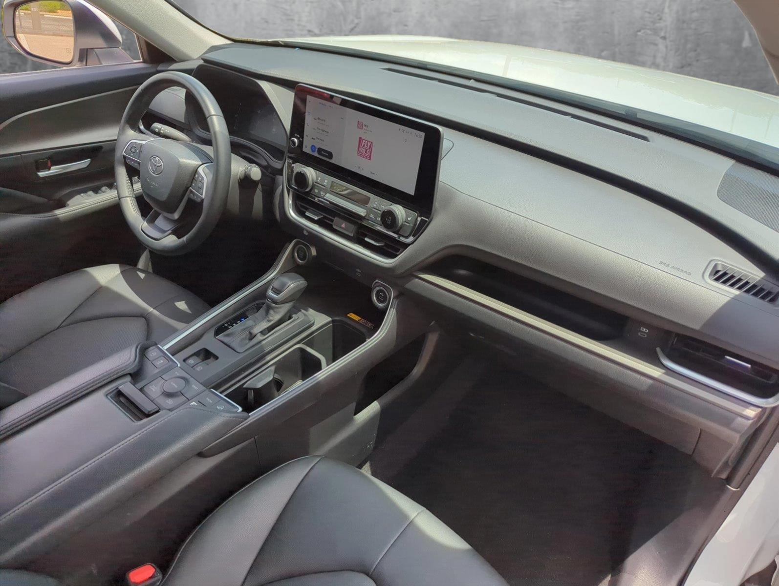 2024 Toyota Grand Highlander Vehicle Photo in Ft. Myers, FL 33907