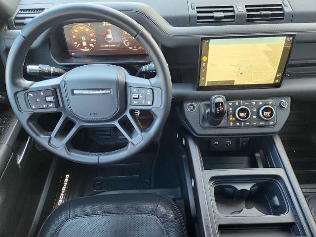 2022 Defender Vehicle Photo in Grapevine, TX 76051