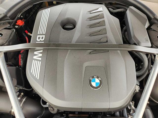 2024 BMW 740i xDrive Vehicle Photo in PLANO, TX 75024