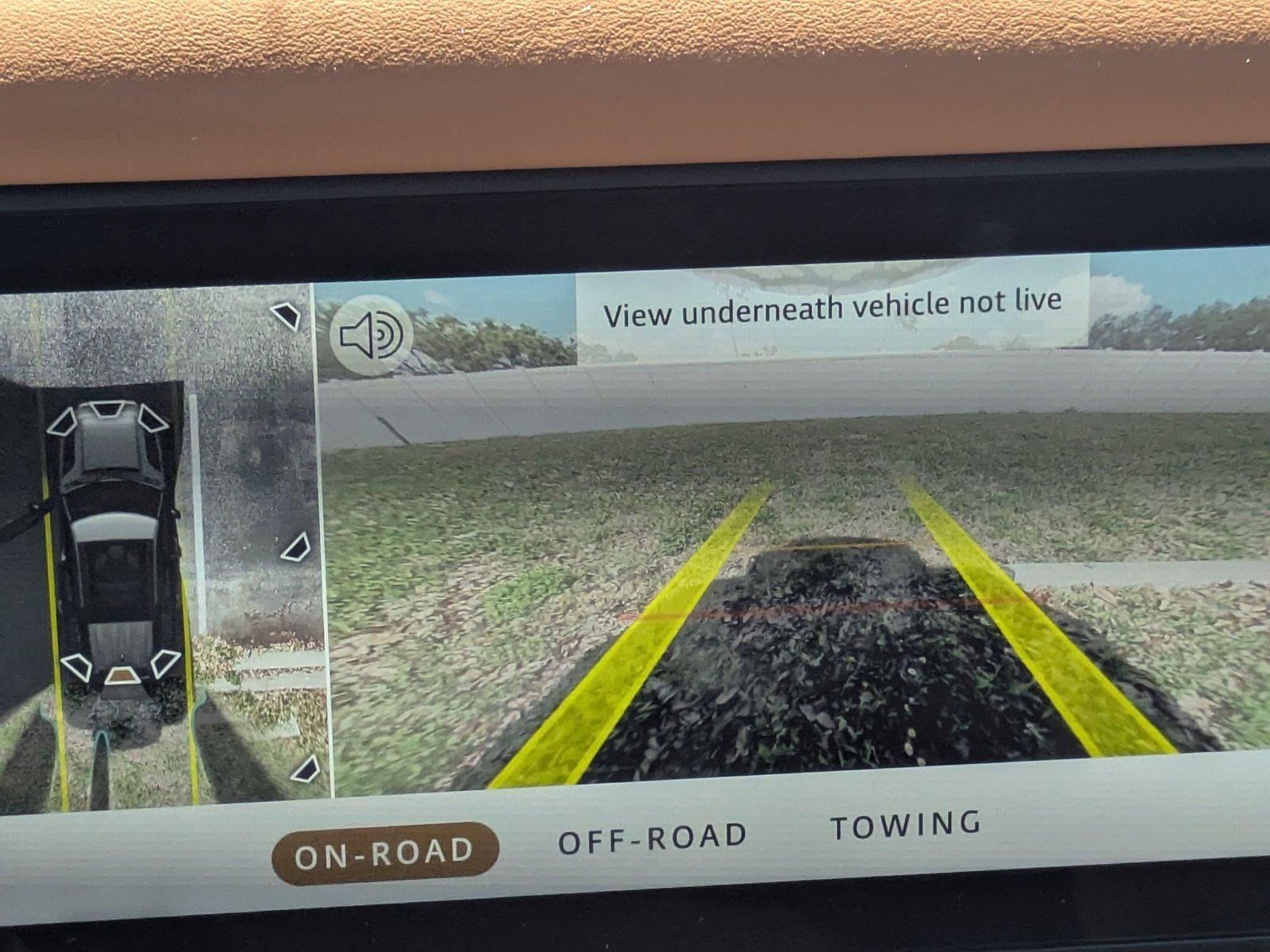 2024 Land Rover Defender Vehicle Photo in Tampa, FL 33614