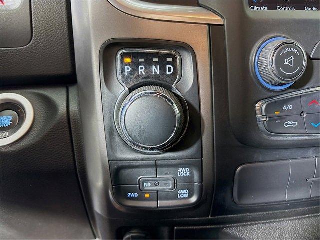 2021 Ram 1500 Classic Vehicle Photo in PUYALLUP, WA 98371-4149