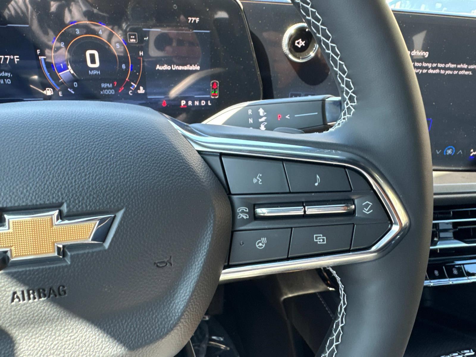 2025 Chevrolet Traverse Vehicle Photo in LOS ANGELES, CA 90007-3794