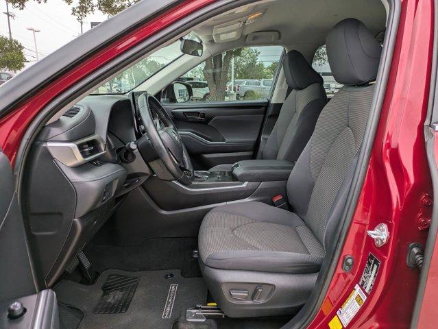 2021 Toyota Highlander Vehicle Photo in SELMA, TX 78154-1460