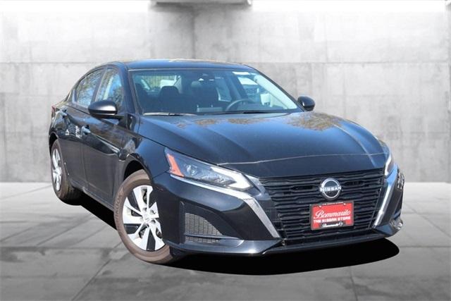 2025 Nissan Altima Vehicle Photo in Hazelwood, MO 63042