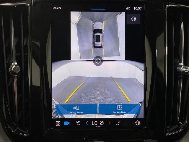 2025 Volvo XC60 Vehicle Photo in Appleton, WI 54913