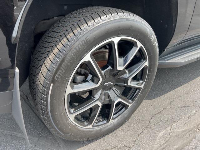 2021 Chevrolet Suburban Vehicle Photo in GREEN BAY, WI 54304-5303
