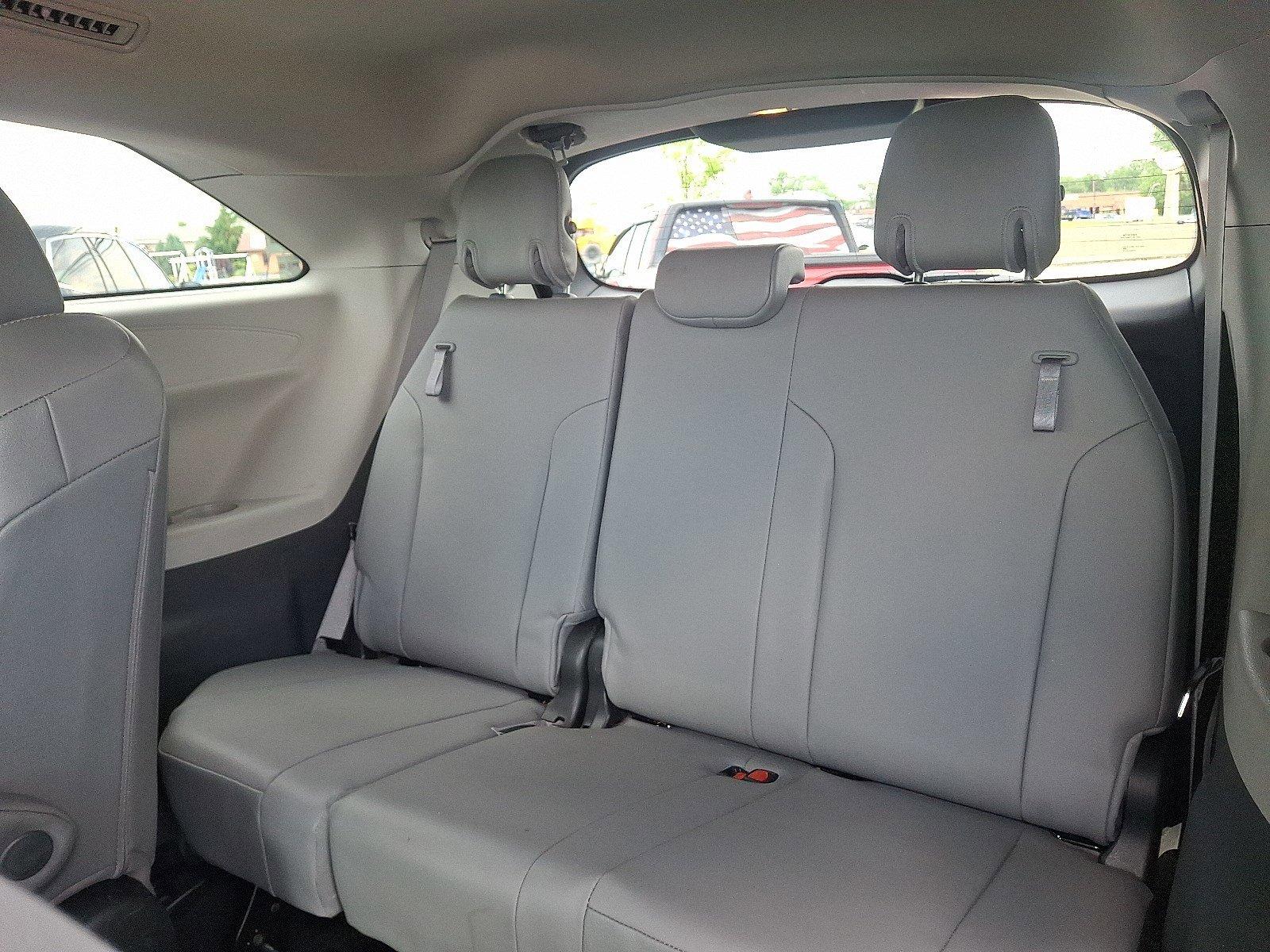 2022 Toyota Sienna Vehicle Photo in Harrisburg, PA 17111