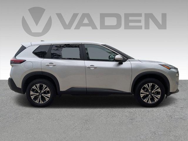 2023 Nissan Rogue Vehicle Photo in BRUNSWICK, GA 31525-1881