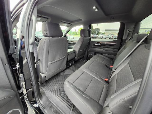 2024 Chevrolet Silverado 1500 Vehicle Photo in GREEN BAY, WI 54304-5303