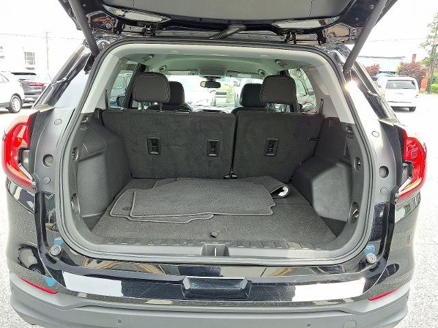 2023 GMC Terrain Vehicle Photo in HARRISBURG, PA 17111-1033