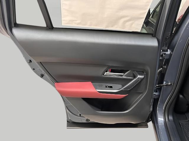 2025 Mazda CX-50 Hybrid Vehicle Photo in Green Bay, WI 54304