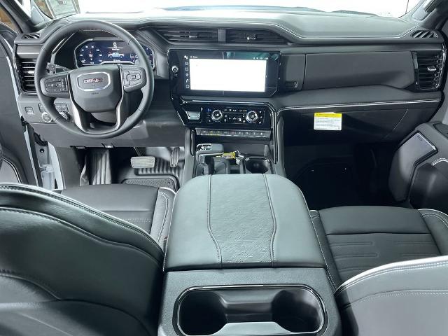 2025 GMC Sierra 1500 Vehicle Photo in GILBERT, AZ 85297-0402