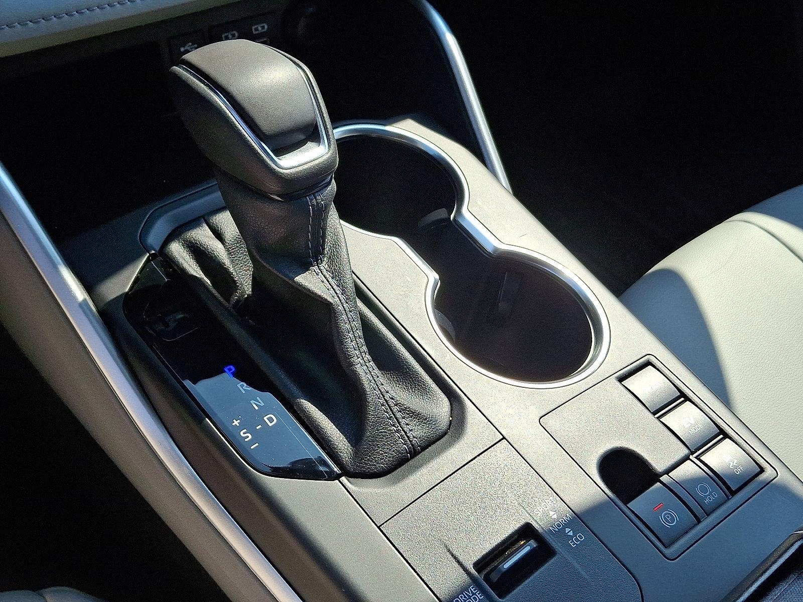 2023 Toyota Highlander Vehicle Photo in Trevose, PA 19053