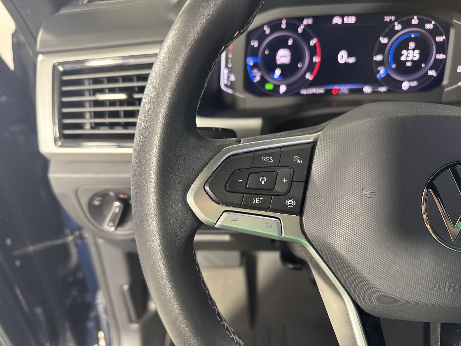 2023 Volkswagen Atlas Cross Sport Vehicle Photo in Georgetown, TX 78626