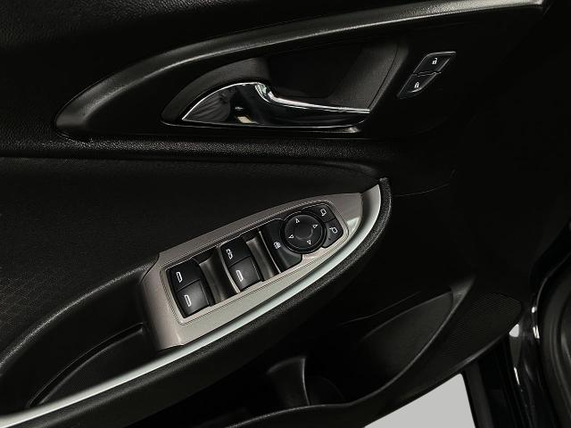 2024 Chevrolet Malibu Vehicle Photo in NEENAH, WI 54956-2243