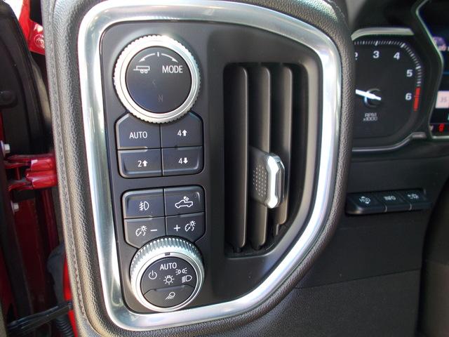 2020 GMC Sierra 1500 Vehicle Photo in LOWELL, MA 01852-4336